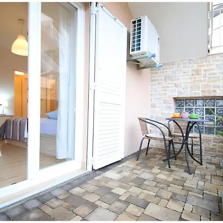 Sanja Apartamento Primošten